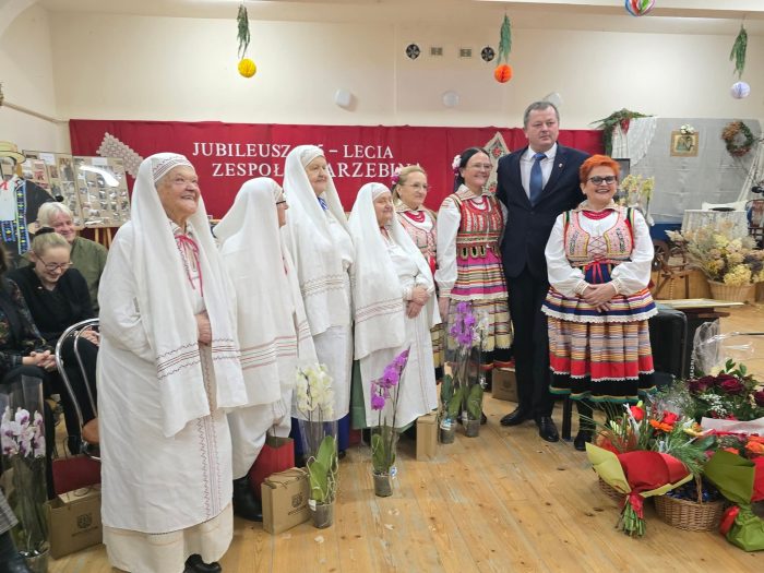 Miniaturka artykułu Jubileusz 35-lecia zespołu „Jarzębina” z Kocudzy